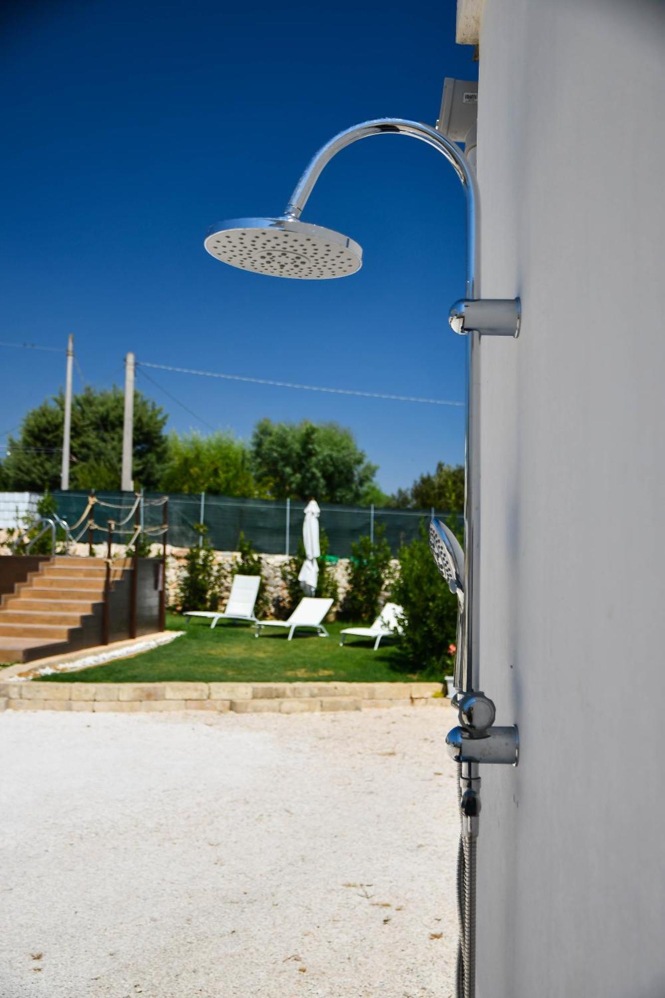 Trulli Donna Isabella 2 Bed and Breakfast Locorotondo Εξωτερικό φωτογραφία
